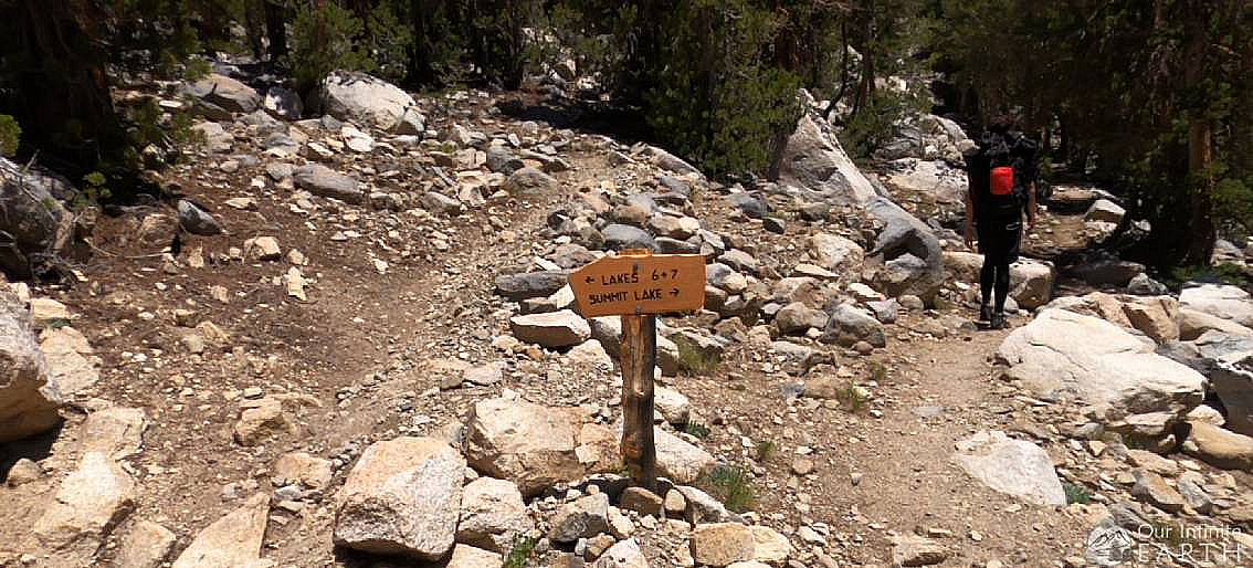 summit-lake-sign