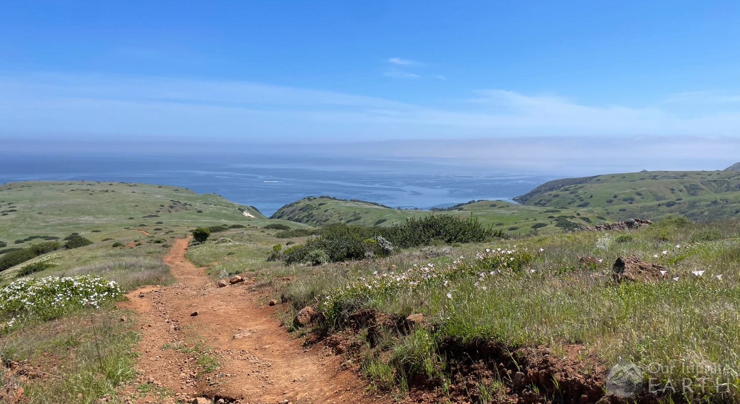 hiking-santa-cruz-island
